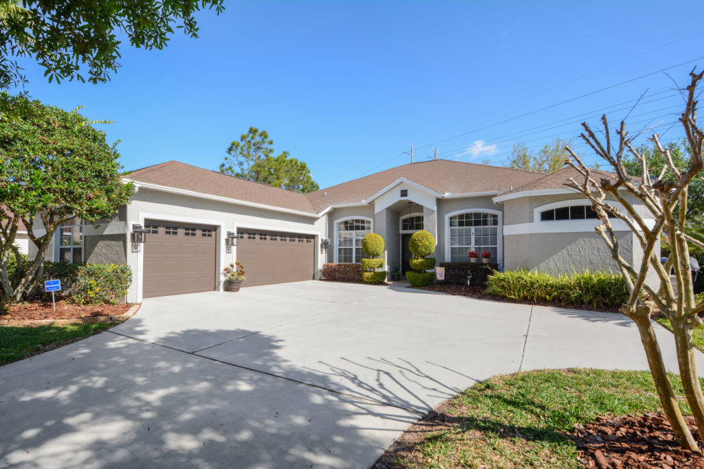 Front view of 14928 Lymington Cir Orlando, FL 32826