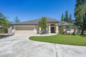 Front view of 1011 Jackson Creek Ct, Oviedo, FL 32765