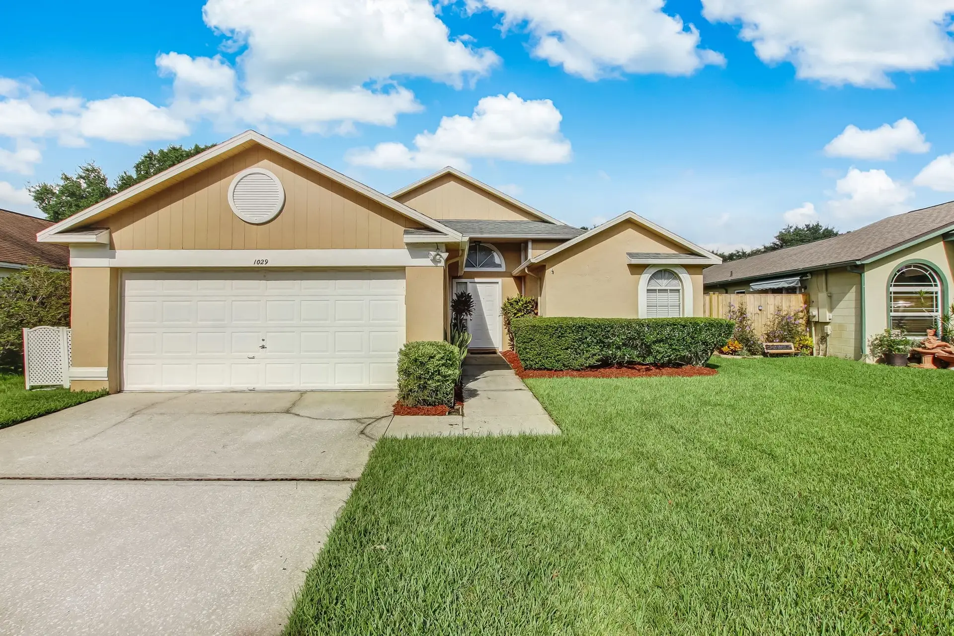 1029 Brielle Ave Oviedo FL 32765 Sold by Jean Scott Homes