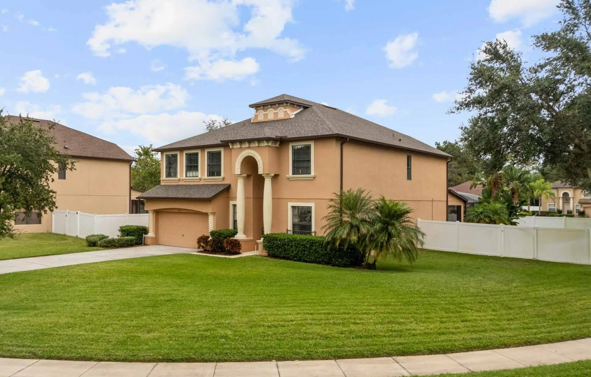 835 Country Charm Cir, Oviedo, FL 32765 Sold